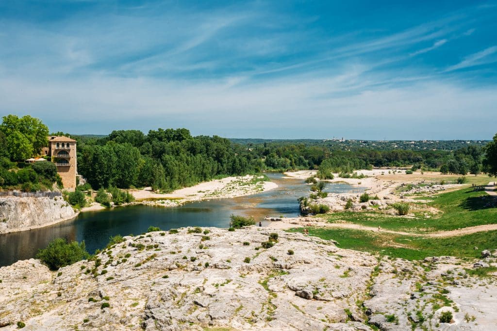 Camping bord de rivière dans le Gard
